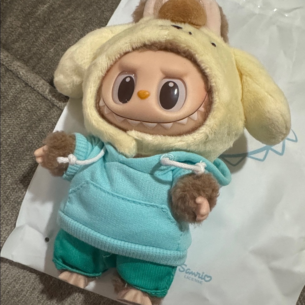 Authentic Labubu Pompompurin - Picture 2 of 2